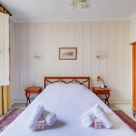 Holiday home Atypique, Maison Perigourdine Du Xixe *