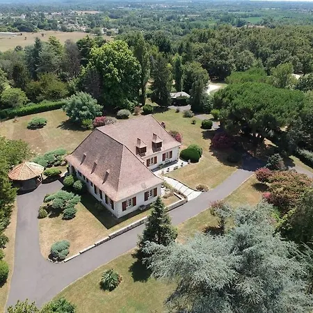 Atypique, Maison Perigourdine Du Xixe