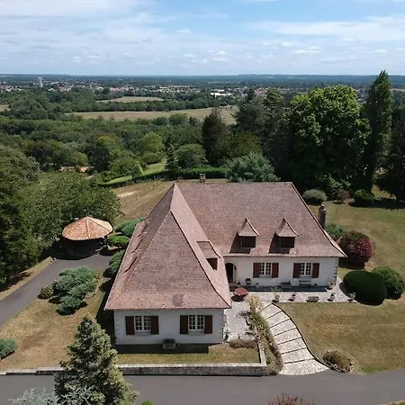Atypique, Maison Perigourdine Du Xixe